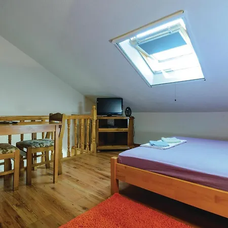 1 Bedroom Gorgeous In Slivno