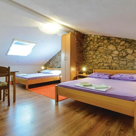 1 Bedroom Gorgeous In Slivno Dom wakacyjny
